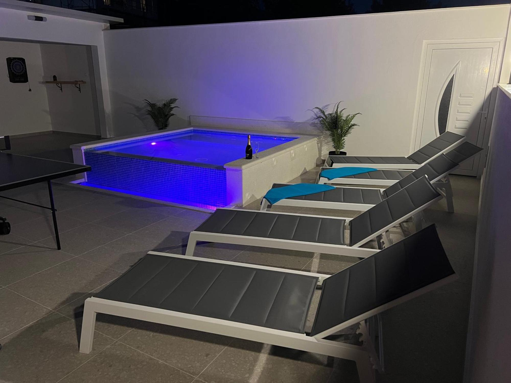 Apartment Marinely Каштела Экстерьер фото